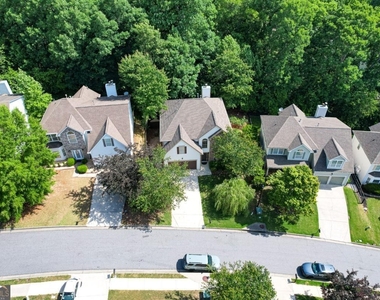 715 Moonlight Way - Photo Thumbnail 48