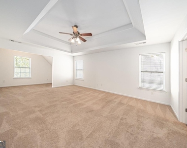 715 Moonlight Way - Photo Thumbnail 28