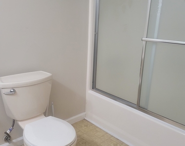 488 Slew Avenue - Photo Thumbnail 16