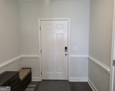 541 Governor Treutlen Circle - Photo Thumbnail 1