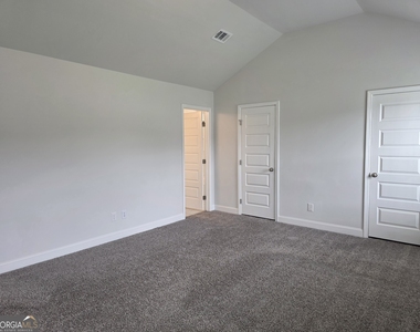 541 Governor Treutlen Circle - Photo Thumbnail 15