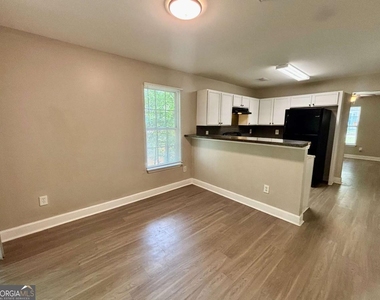 2595 Elliott Street Nw - Photo Thumbnail 8