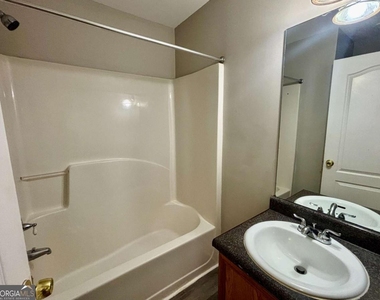 2595 Elliott Street Nw - Photo Thumbnail 23