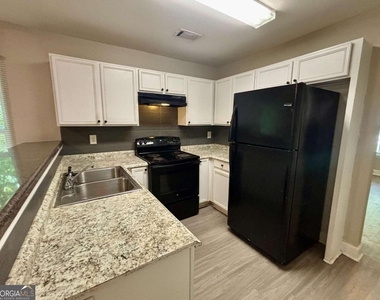 2595 Elliott Street Nw - Photo Thumbnail 10
