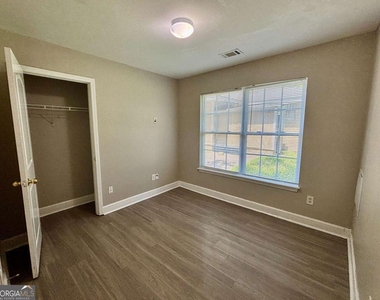 2595 Elliott Street Nw - Photo Thumbnail 15
