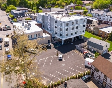 246 Main St - Photo Thumbnail 33