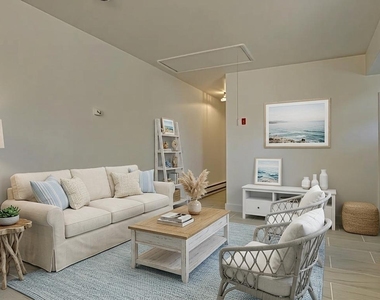 19 Bayview Avenue - Photo Thumbnail 37