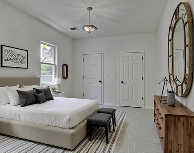 19 Bayview Avenue - Photo Thumbnail 26