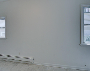 19 Bayview Avenue - Photo Thumbnail 20