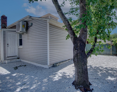 19 Bayview Avenue - Photo Thumbnail 26
