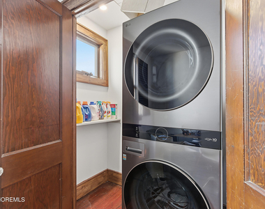 600 N Bayview Avenue - Photo Thumbnail 23