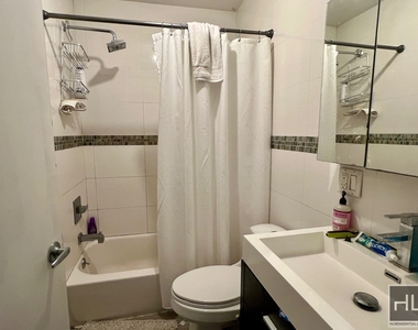 105 Troutman Street - Photo Thumbnail 6