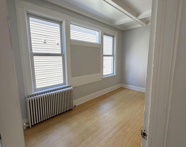 44 Norwood Avenue - Photo Thumbnail 9