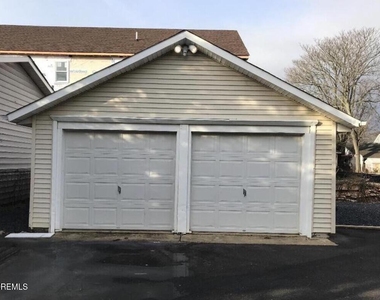 44 Norwood Avenue - Photo Thumbnail 18