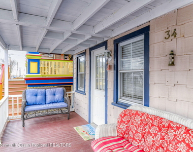 34 Webb Avenue - Photo Thumbnail 2