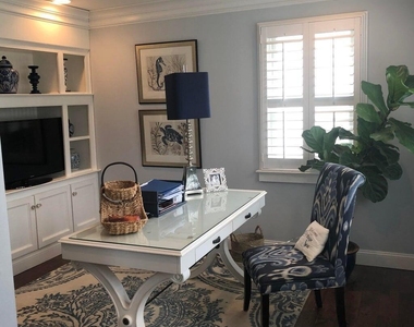 703 Boston Boulevard - Photo Thumbnail 16