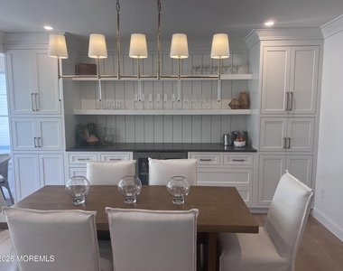 703 Boston Boulevard - Photo Thumbnail 8
