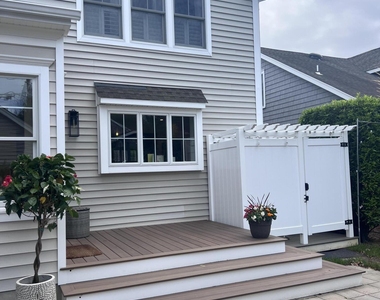 703 Boston Boulevard - Photo Thumbnail 38