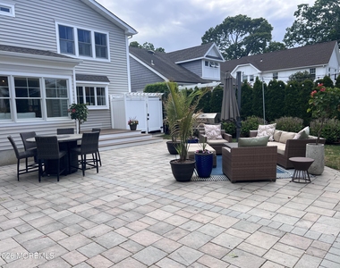 703 Boston Boulevard - Photo Thumbnail 39