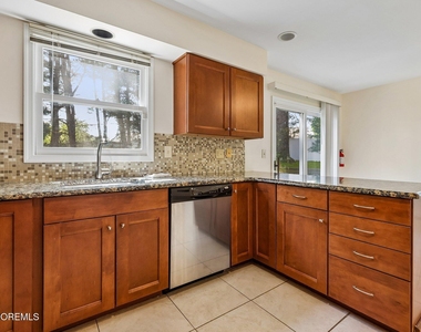 157 Northampton Drive - Photo Thumbnail 19