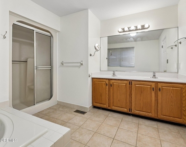 157 Northampton Drive - Photo Thumbnail 37