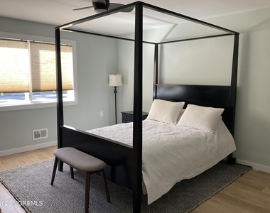 417 Euclid Avenue - Photo Thumbnail 8