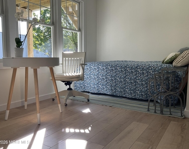 417 Euclid Avenue - Photo Thumbnail 6
