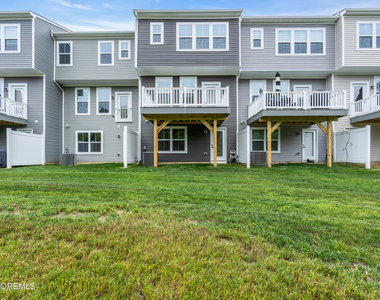 9 Foxwood Drive - Photo Thumbnail 7