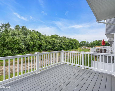9 Foxwood Drive - Photo Thumbnail 15