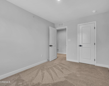 9 Foxwood Drive - Photo Thumbnail 23