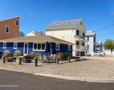 300 Coolidge Avenue - Photo Thumbnail 22