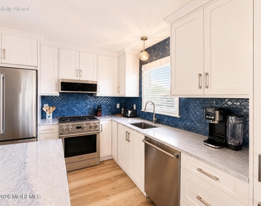 300 Coolidge Avenue - Photo Thumbnail 1