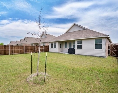 635 Beltrand Lane - Photo Thumbnail 31