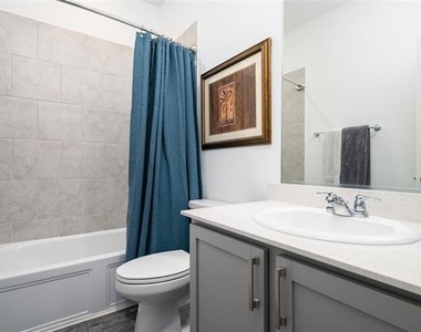 635 Beltrand Lane - Photo Thumbnail 16