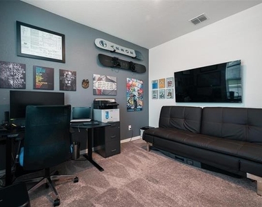 635 Beltrand Lane - Photo Thumbnail 24