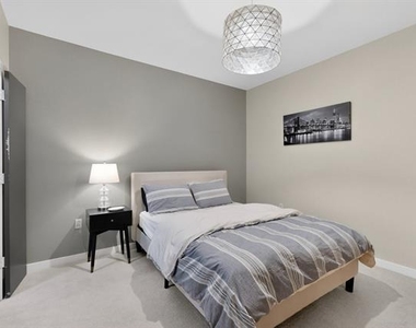 5609 Smu Boulevard - Photo Thumbnail 21