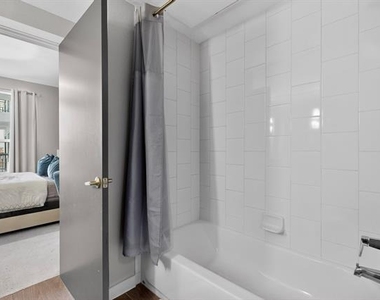 5609 Smu Boulevard - Photo Thumbnail 19