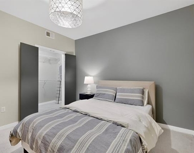5609 Smu Boulevard - Photo Thumbnail 22