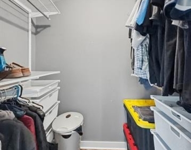 4402 Holland Avenue - Photo Thumbnail 19