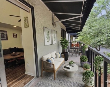 4402 Holland Avenue - Photo Thumbnail 5
