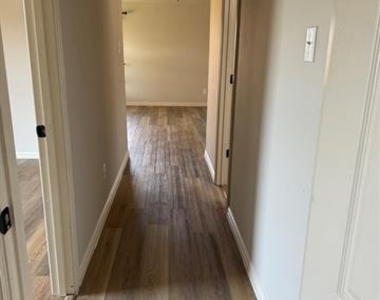 236 Archer Way - Photo Thumbnail 14