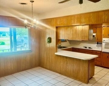938 County Rd 3341 - Photo Thumbnail 4