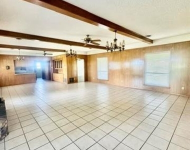 938 County Rd 3341 - Photo Thumbnail 2