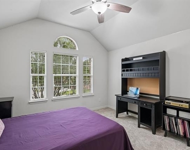 800 Texana Drive - Photo Thumbnail 30
