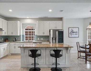 800 Texana Drive - Photo Thumbnail 13