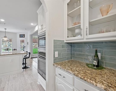 800 Texana Drive - Photo Thumbnail 8