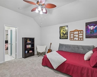 800 Texana Drive - Photo Thumbnail 27
