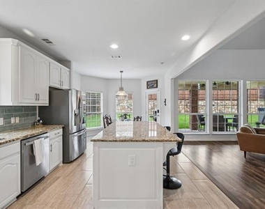 800 Texana Drive - Photo Thumbnail 9