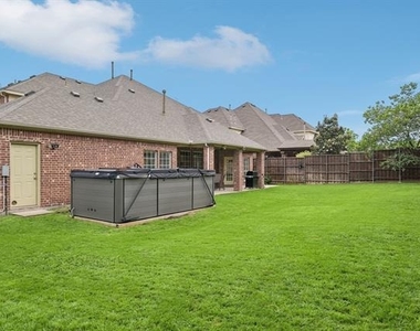 800 Texana Drive - Photo Thumbnail 39