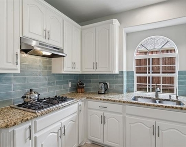 800 Texana Drive - Photo Thumbnail 11